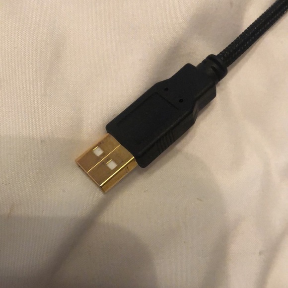 HDMI Cable - Picture 2 of 4